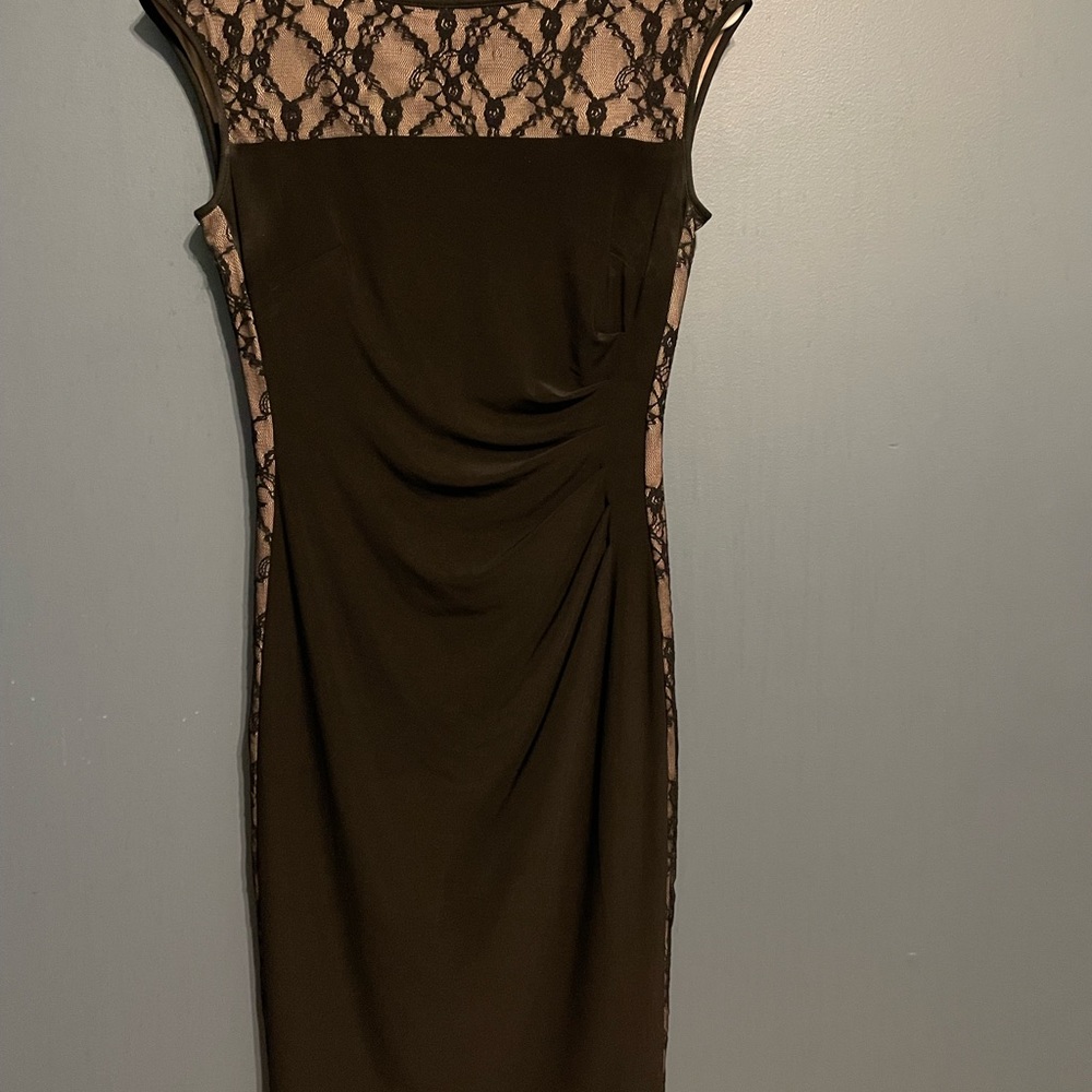 Chaps Black Tan Dress Lined Lace Ruched Evening Dressy Midi Body